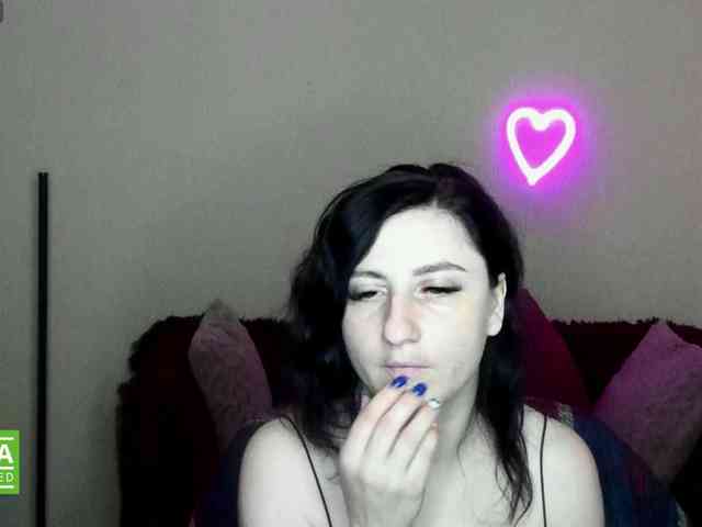 Musekittyjeni112 webcam