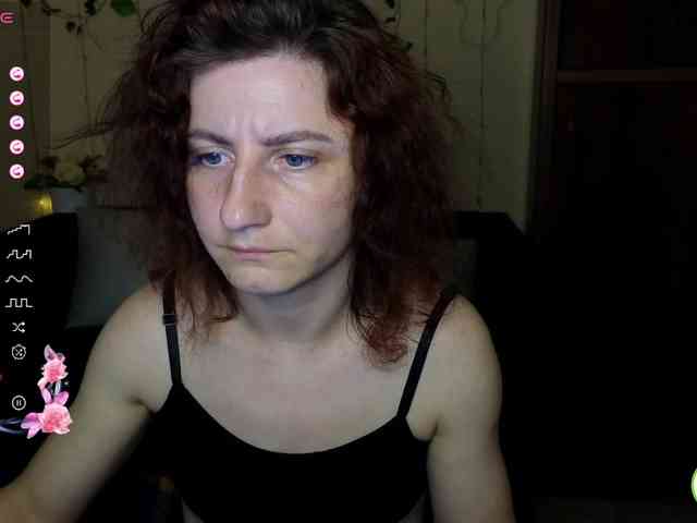 Musekittyjeni112 webcam