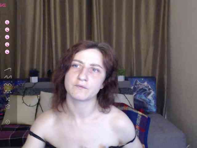 Musekittyjeni112 webcam