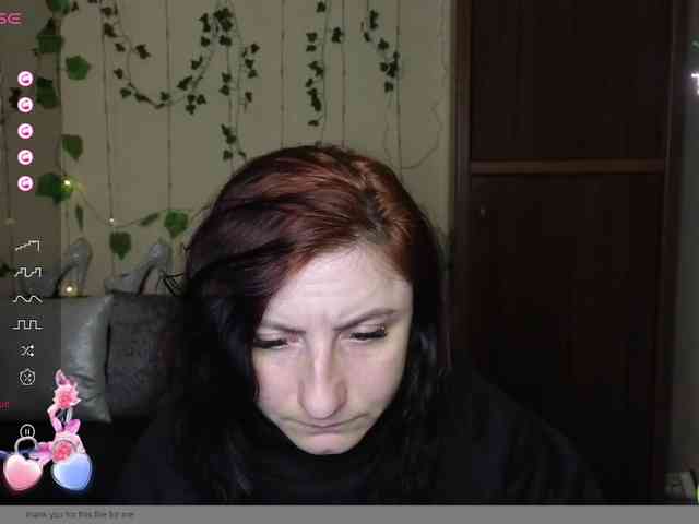 Musekittyjeni112 webcam