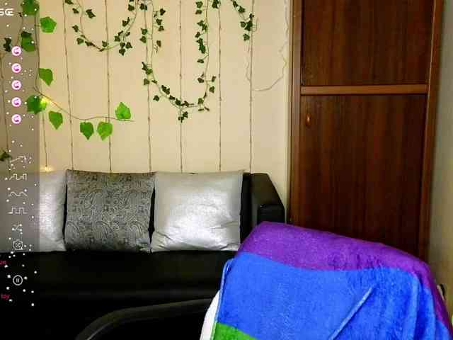 Musekittyjeni112 webcam