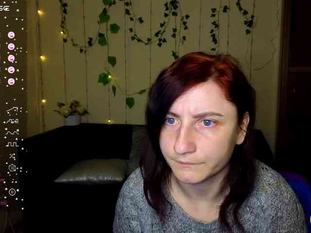 Musekittyjeni112 webcam