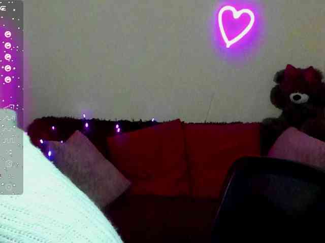 Musekittyjeni112 webcam