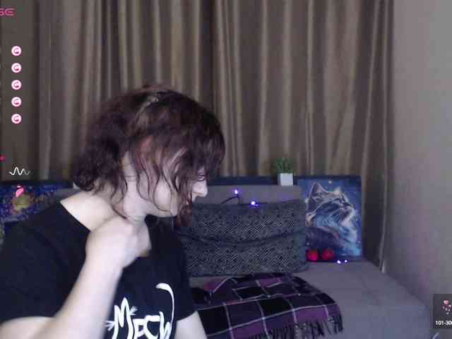 Musekittyjeni112 webcam