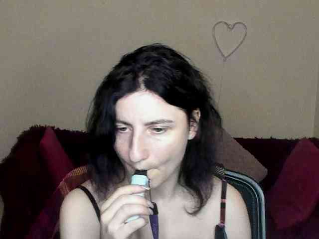 Musekittyjeni112 webcam