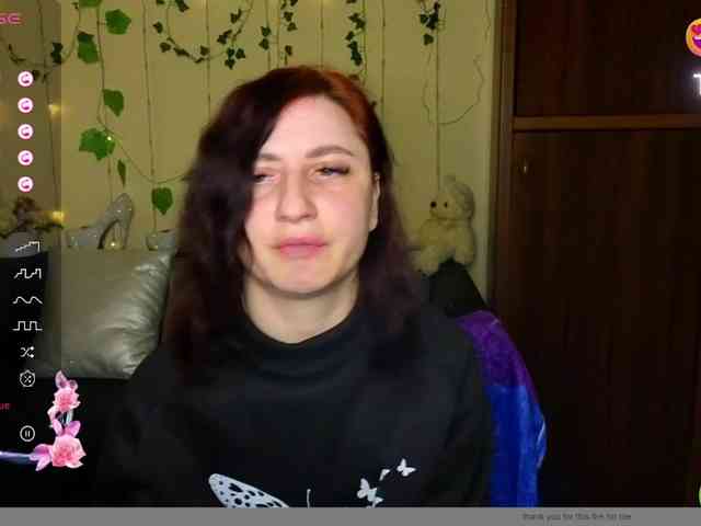 Musekittyjeni112 webcam