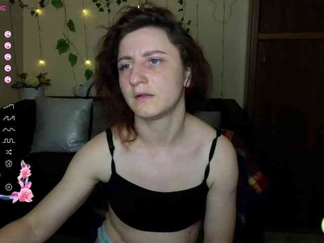 Musekittyjeni112 webcam