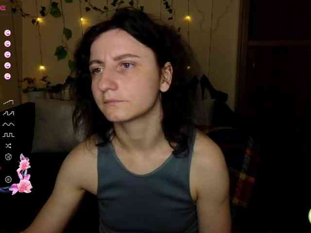 Musekittyjeni112 webcam