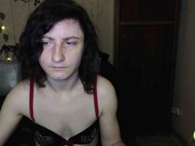 Musekittyjeni112 webcam