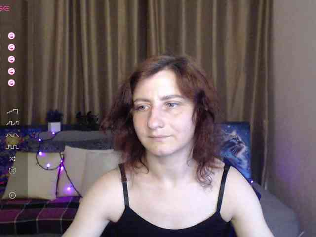 Musekittyjeni112 webcam