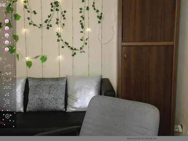 Musekittyjeni112 webcam