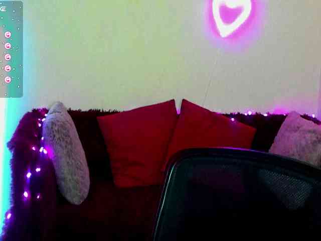 Musekittyjeni112 webcam