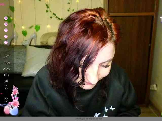 Musekittyjeni112 webcam