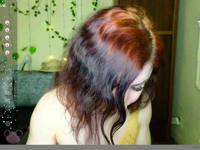 Musekittyjeni112 webcam