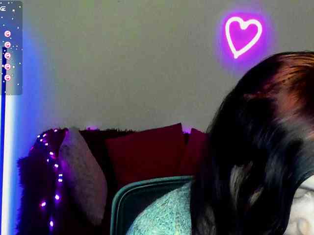 Musekittyjeni112 webcam