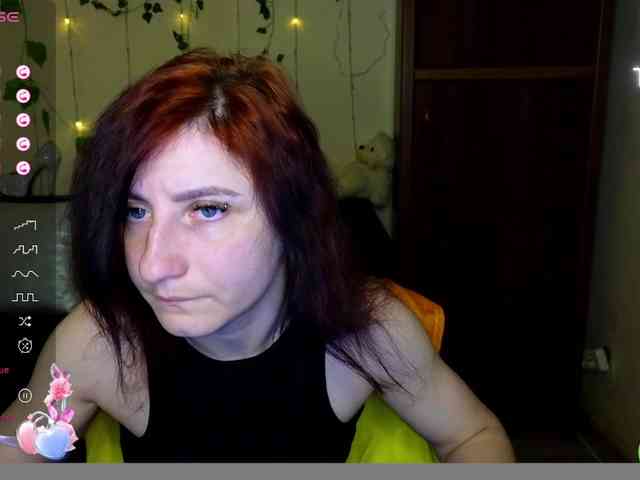 Musekittyjeni112 webcam