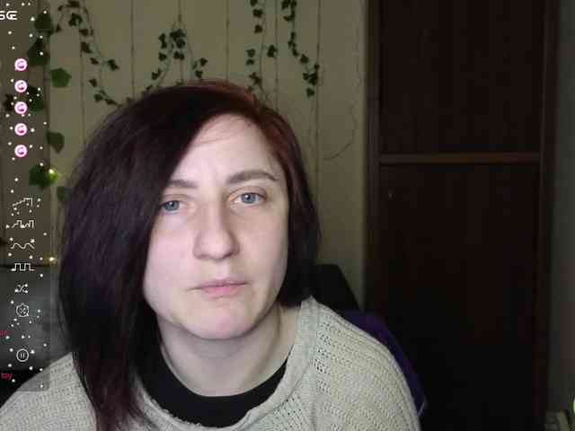 Musekittyjeni112 webcam