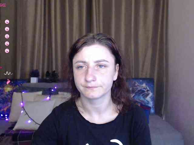Musekittyjeni112 webcam