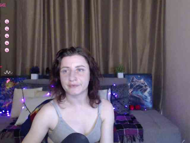 Musekittyjeni112 webcam