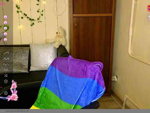 Musekittyjeni112 webcam