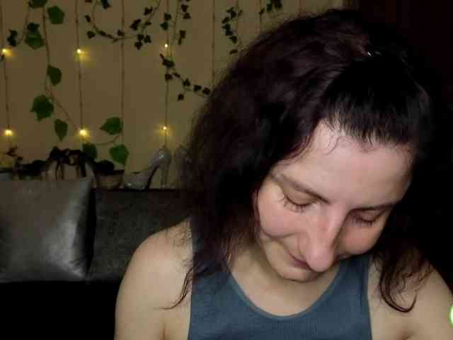 Musekittyjeni112 webcam