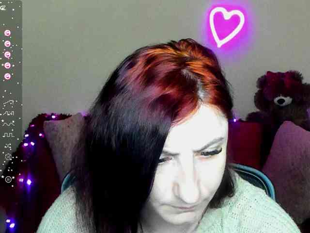 Musekittyjeni112 webcam