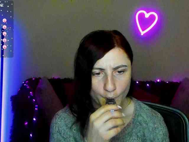 Musekittyjeni112 webcam