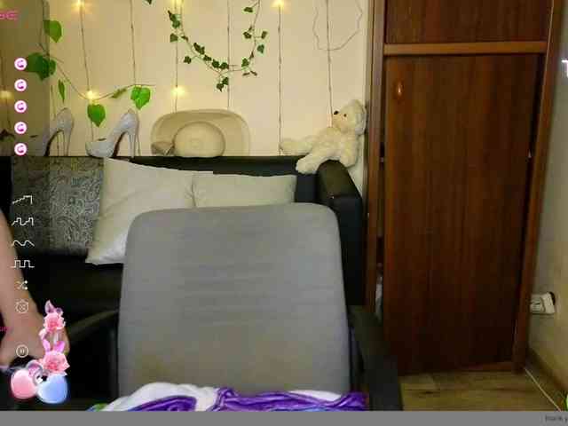 Musekittyjeni112 webcam