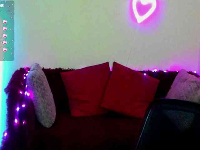 Musekittyjeni112 webcam