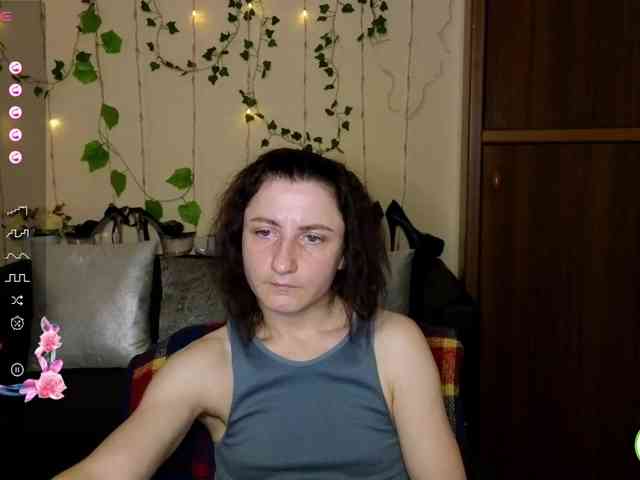 Musekittyjeni112 webcam