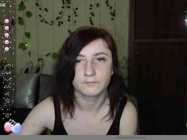 Musekittyjeni112 webcam