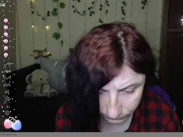 Musekittyjeni112 webcam