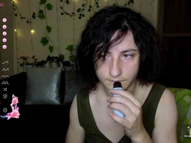 Musekittyjeni112 webcam