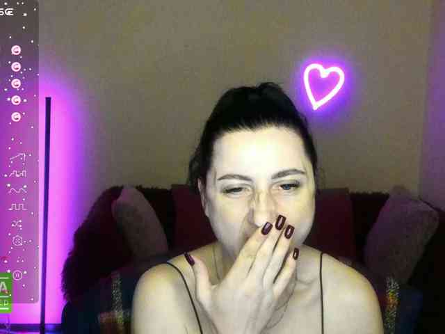 Musekittyjeni112 webcam