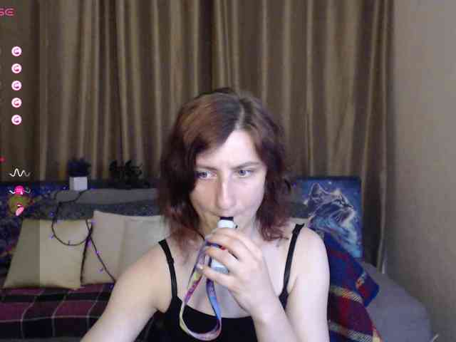 Musekittyjeni112 webcam