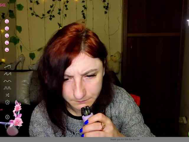 Musekittyjeni112 webcam