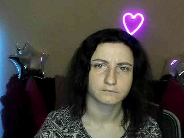 Musekittyjeni112 webcam