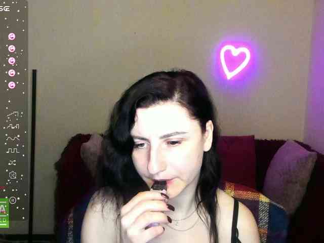 Musekittyjeni112 webcam