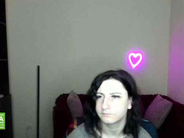 Musekittyjeni112 webcam