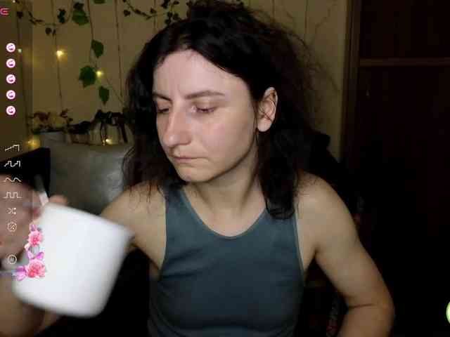 Musekittyjeni112 webcam