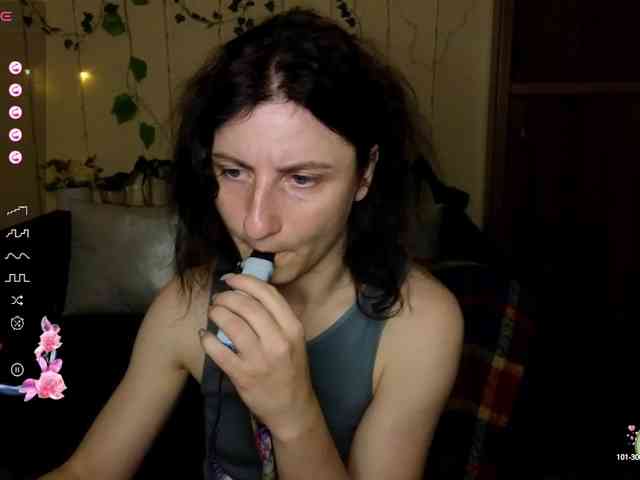Musekittyjeni112 webcam