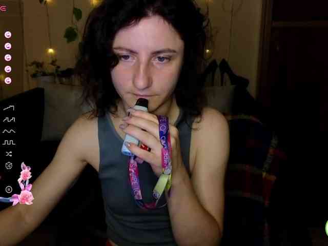 Musekittyjeni112 webcam