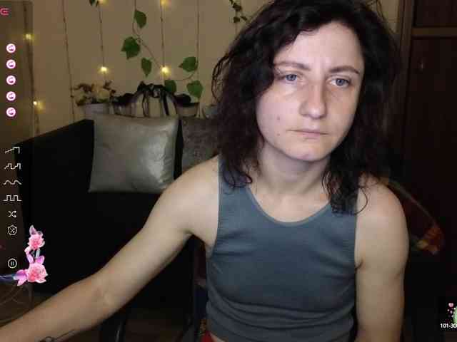 Musekittyjeni112 webcam