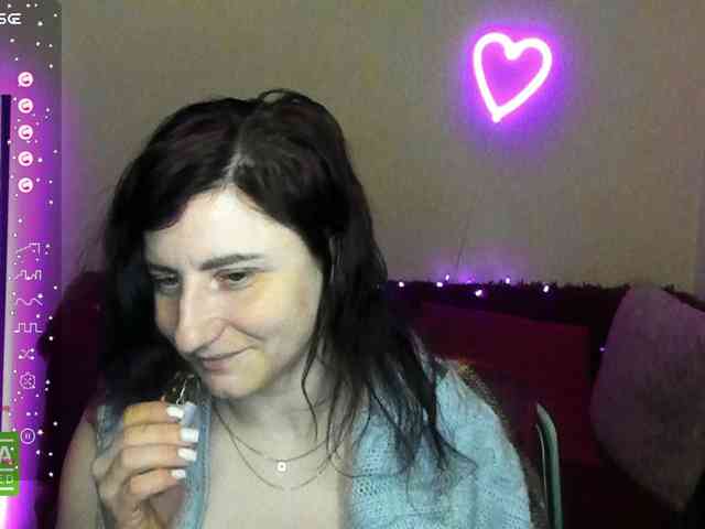 Musekittyjeni112 webcam