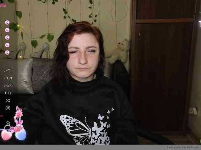 Musekittyjeni112 webcam