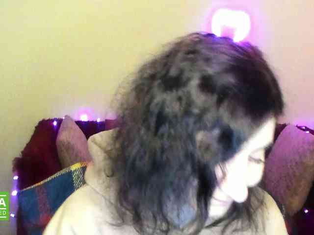 Musekittyjeni112 webcam