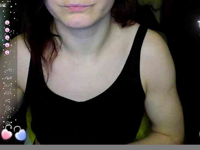 Musekittyjeni112 webcam