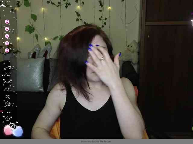 Musekittyjeni112 webcam