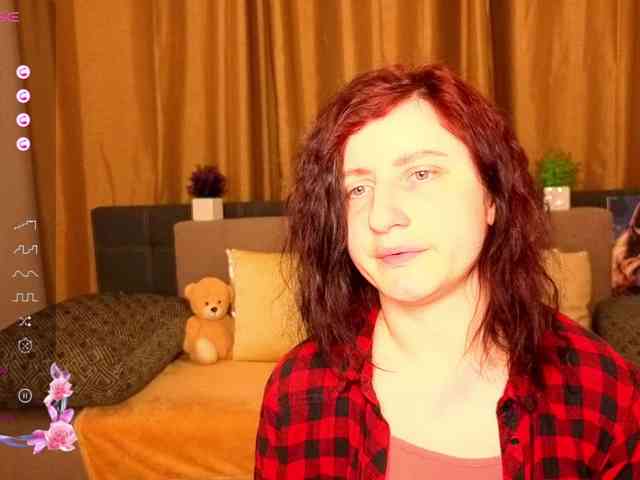 Musekittyjeni112 webcam