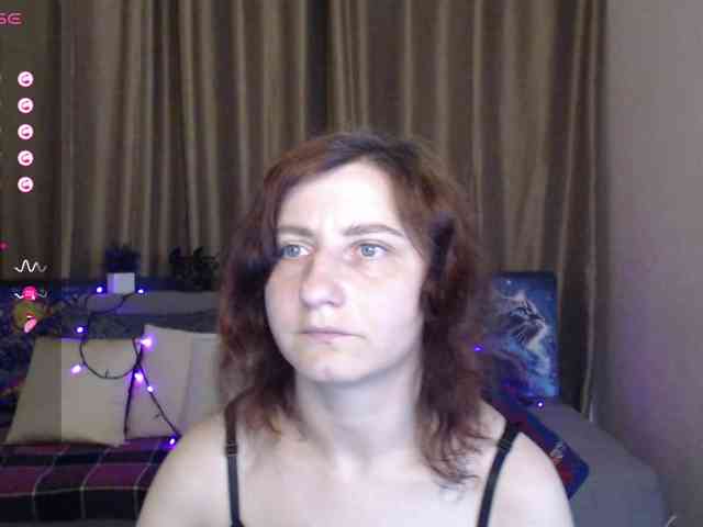 Musekittyjeni112 webcam